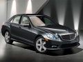 Jeu Puzzle de berline E-Class en ligne
